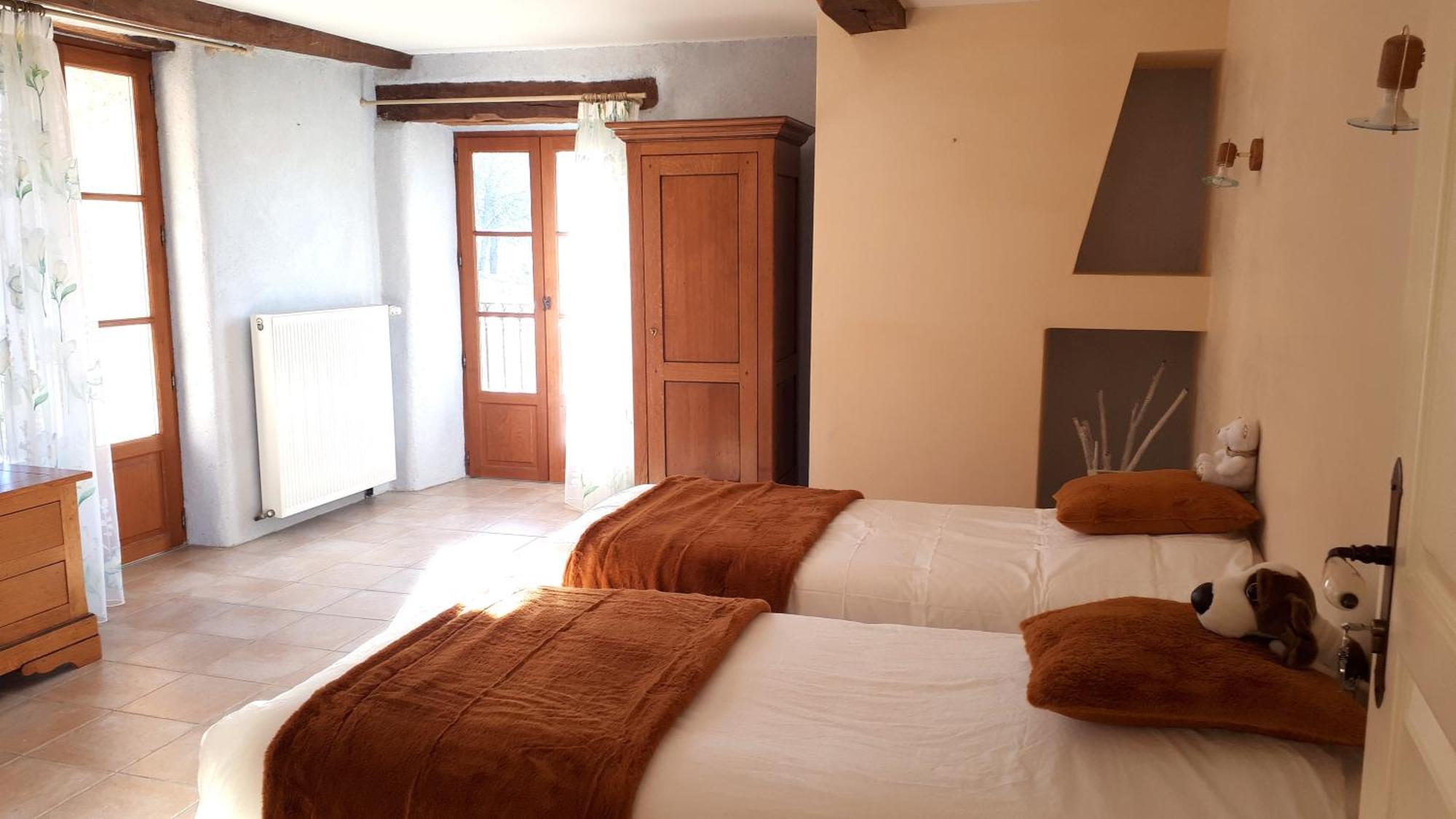 Domaine De Montvianeix Bed & Breakfast Saint-Victor-Montvianeix Екстериор снимка