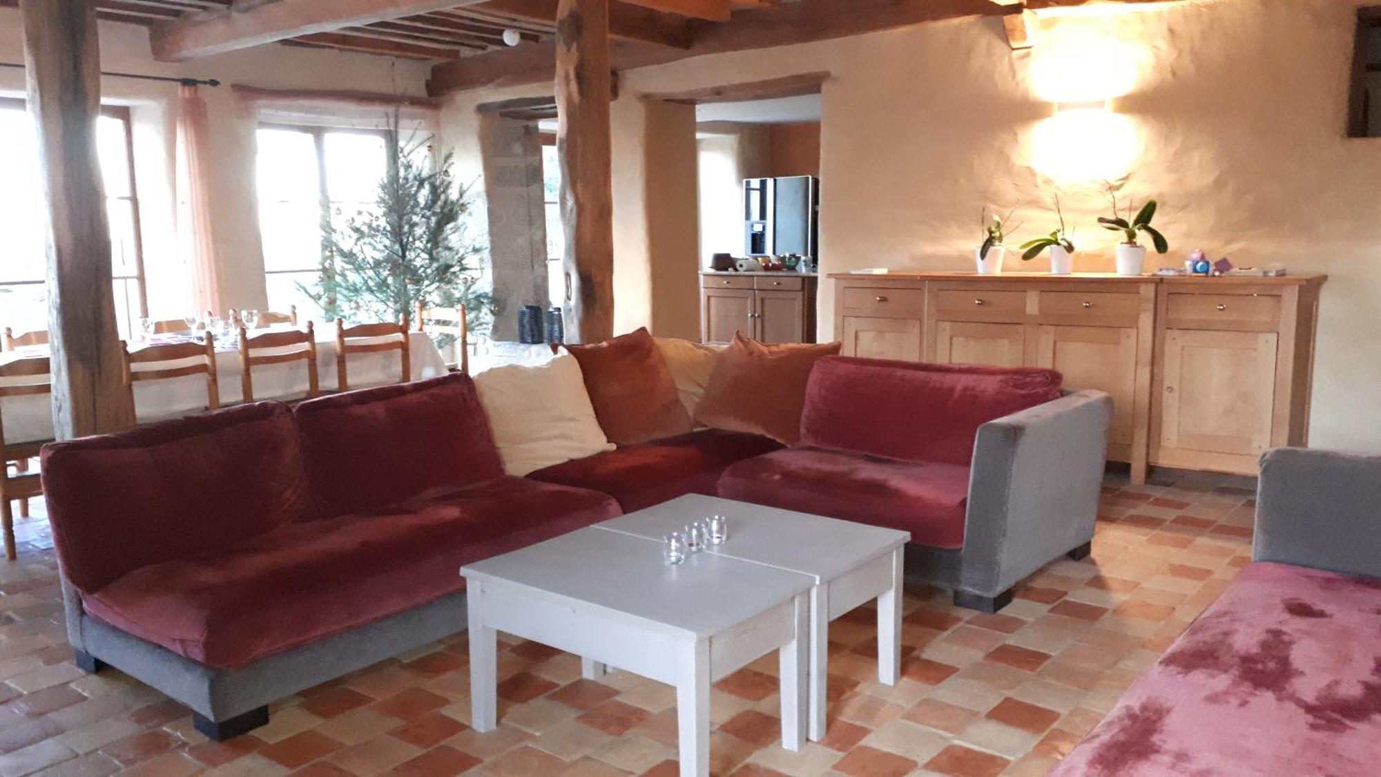 Domaine De Montvianeix Bed & Breakfast Saint-Victor-Montvianeix Екстериор снимка